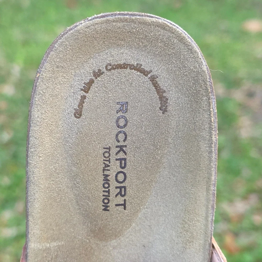 Rockport Total Motion Leather‎ Slides Wedges Sandals Size 9 Women's Brown